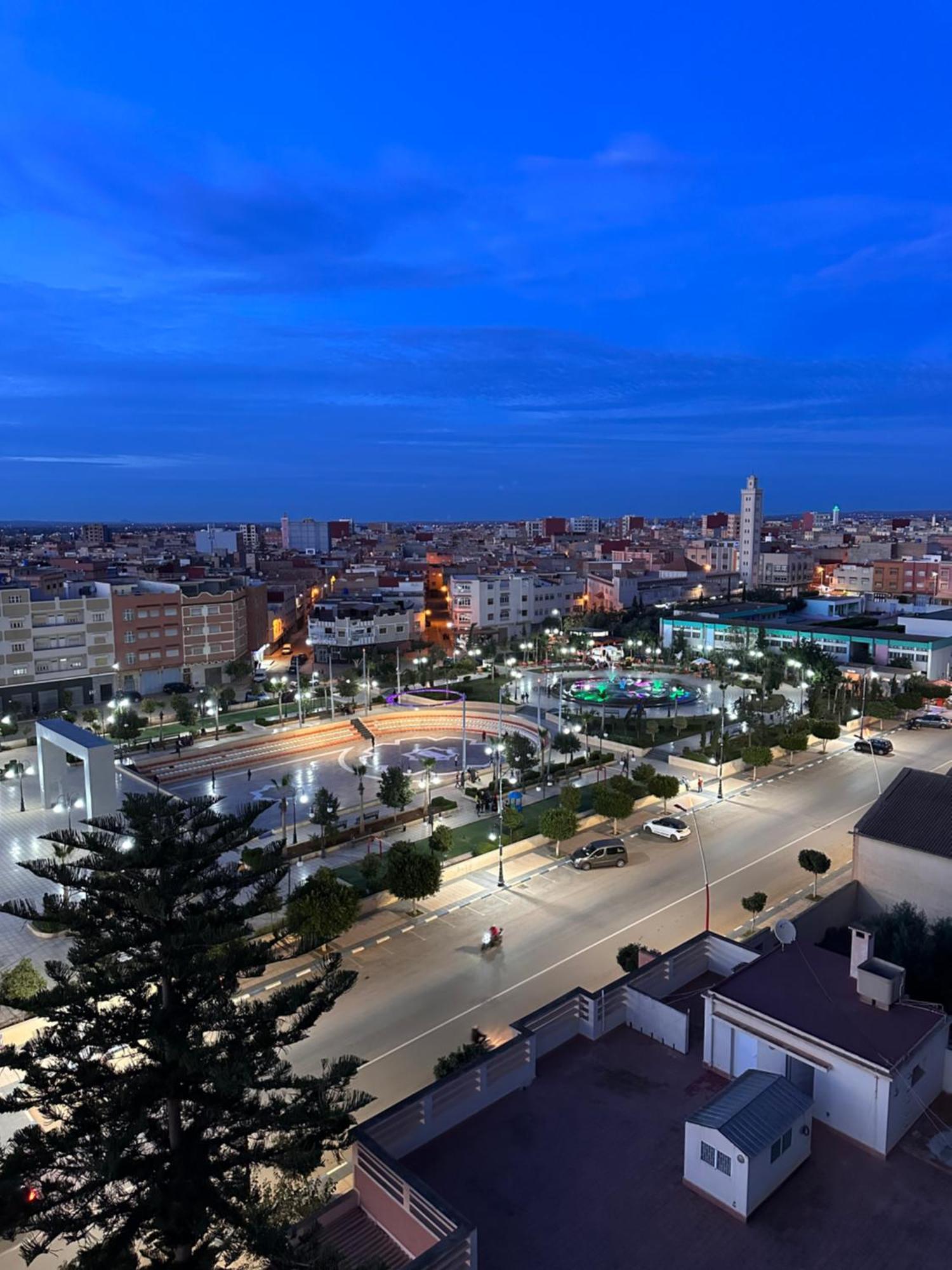 Luxe Appartement Berkane Bagian luar foto