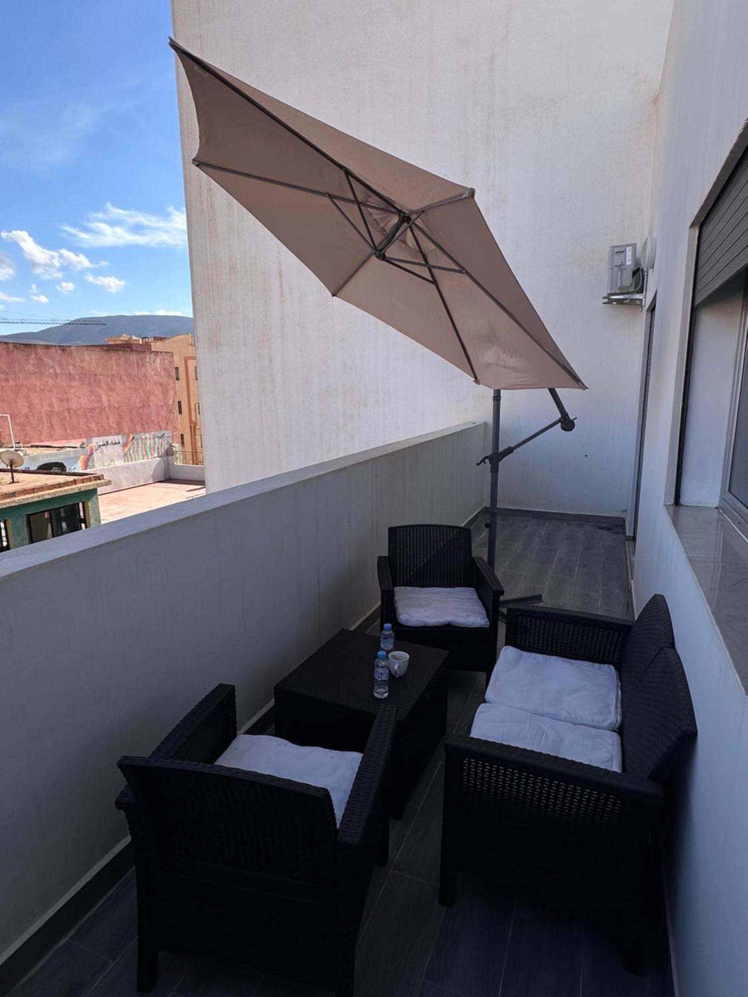 Luxe Appartement Berkane Bagian luar foto