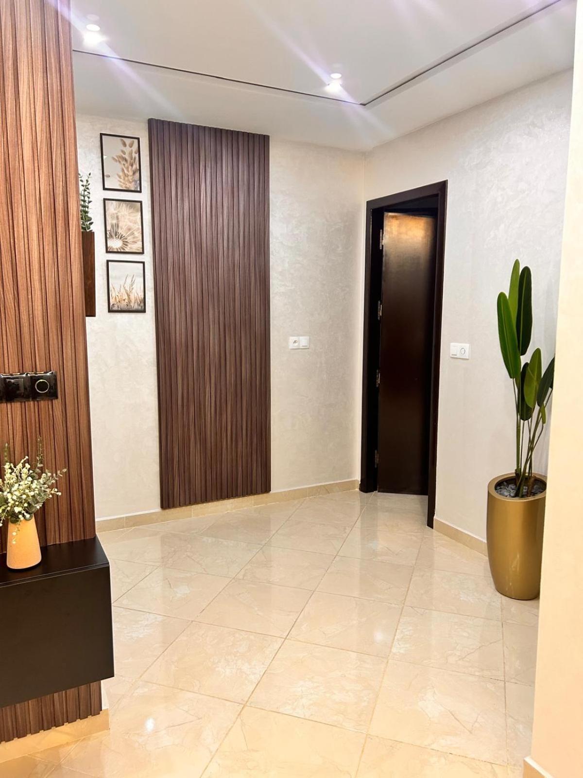 Luxe Appartement Berkane Bagian luar foto