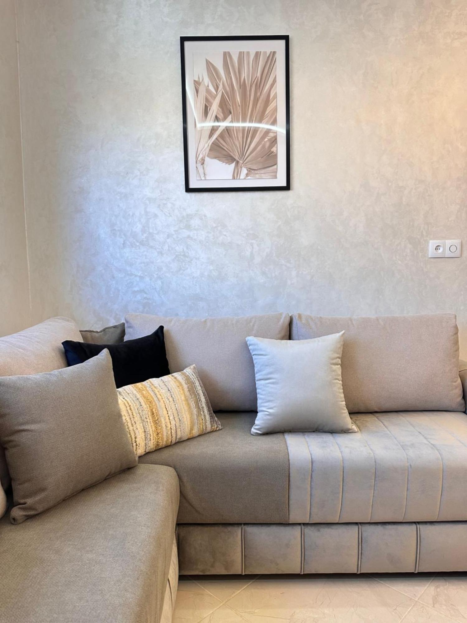 Luxe Appartement Berkane Bagian luar foto